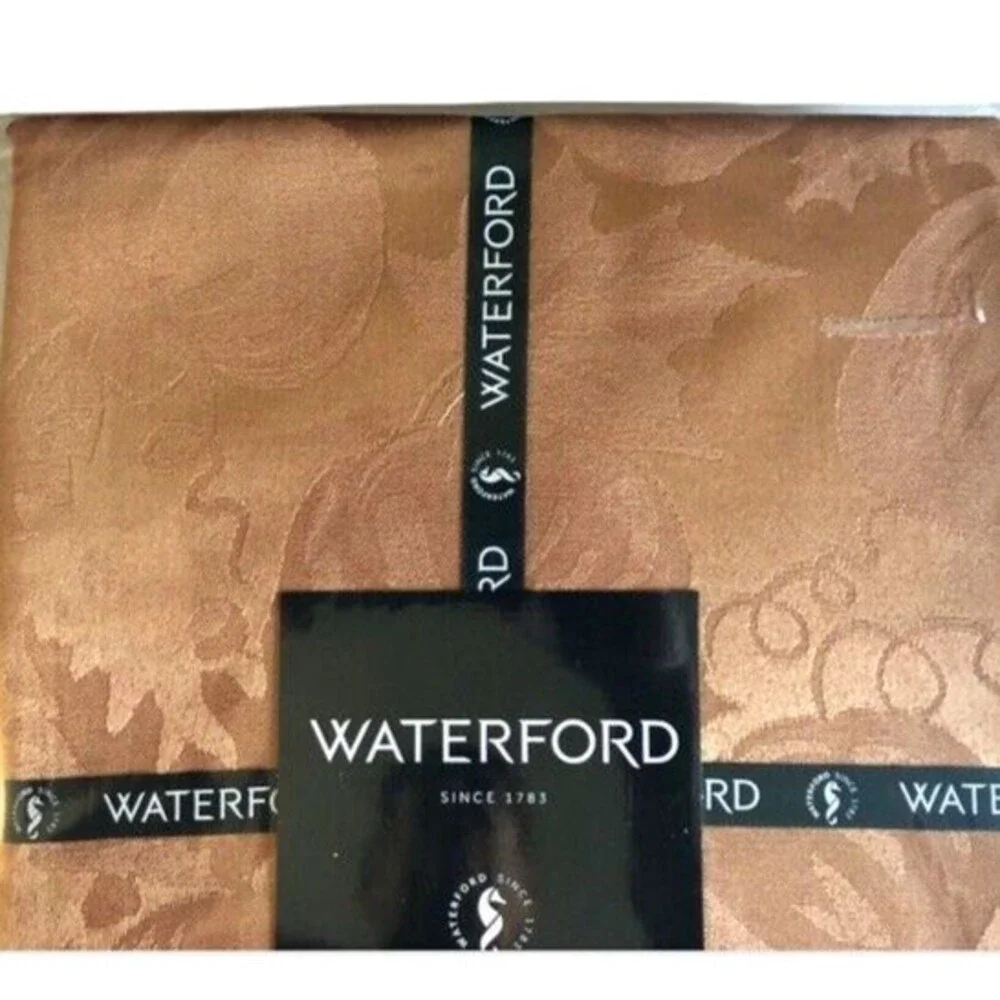 Waterford linens pumpkin